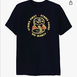 •COBRA KAI•NWOT KARATE KID “STRIKE FIRST STRIKE HARD” UNISEX T-SHIRT. SIZE SMALL